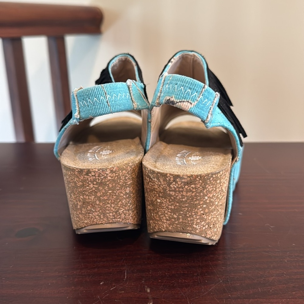 Crazy Train Turquoise stone fringe wedge platform faux suede sandals 9 - Picture 8 of 14